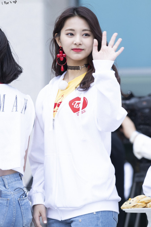 Tzuyu (Twice)