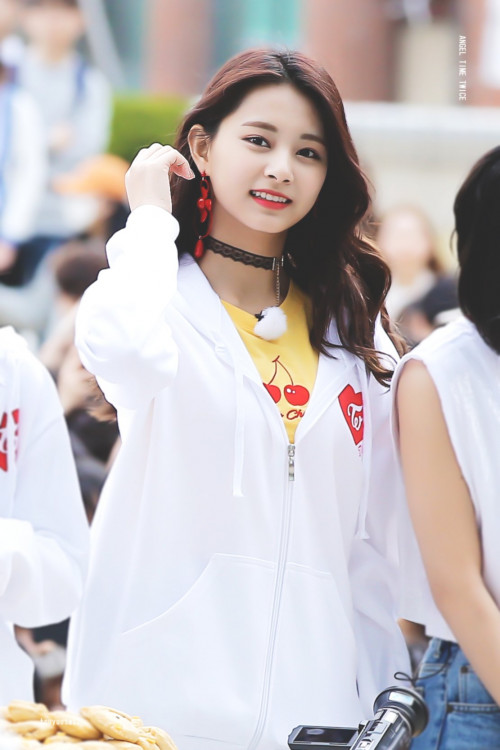 Tzuyu (Twice)