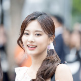 Tzuyu-1f