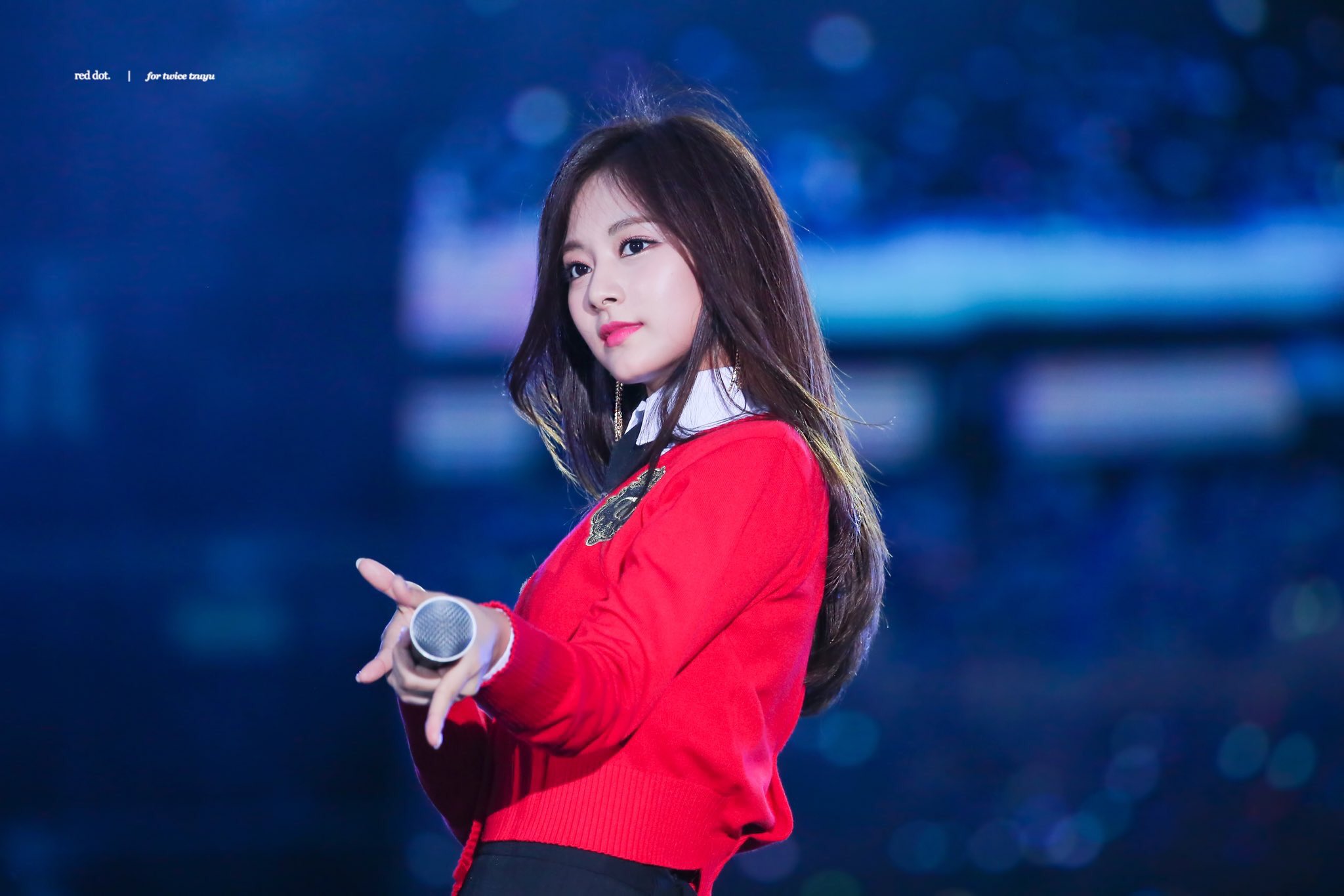 Tzuyu (Twice) .