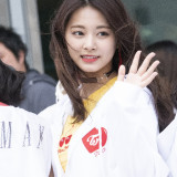 Tzuyu-4