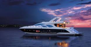 Yacht-Boat-Cruise-Charter-Dubai-UAE.jpg