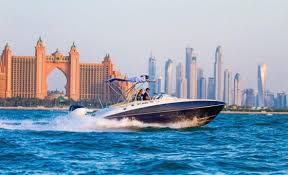 Yacht-for-Rent-in-Dubaie0d1e0cdb5e25958.jpg