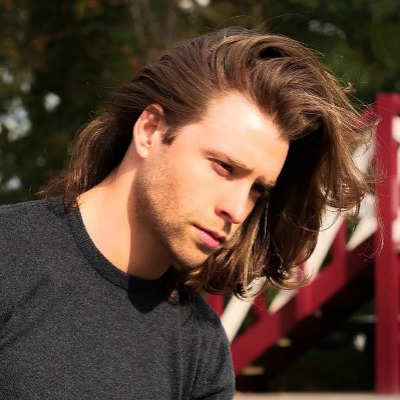 medium-length-hair-men-look.jpg